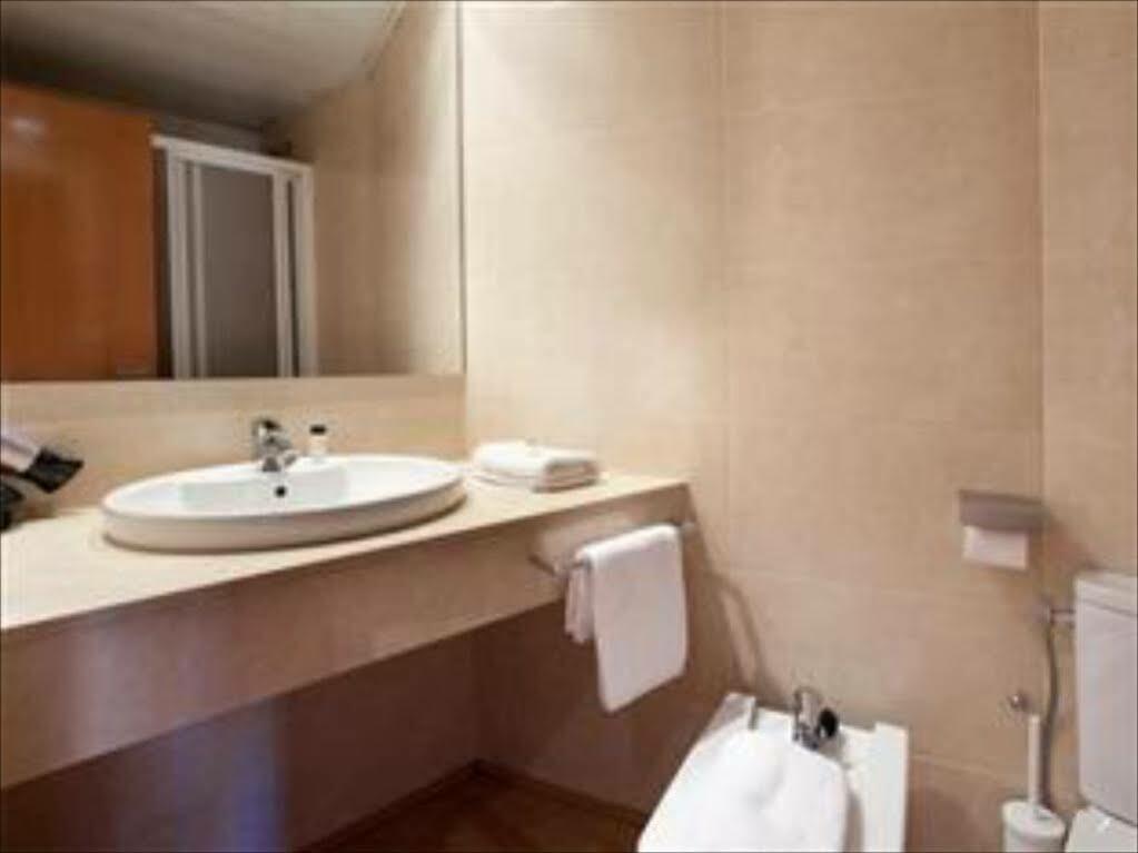Alcam Encants Plus Barcelone Extérieur photo